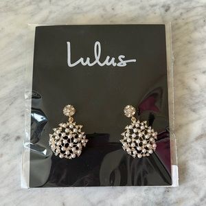 Brand New Lulus earrings